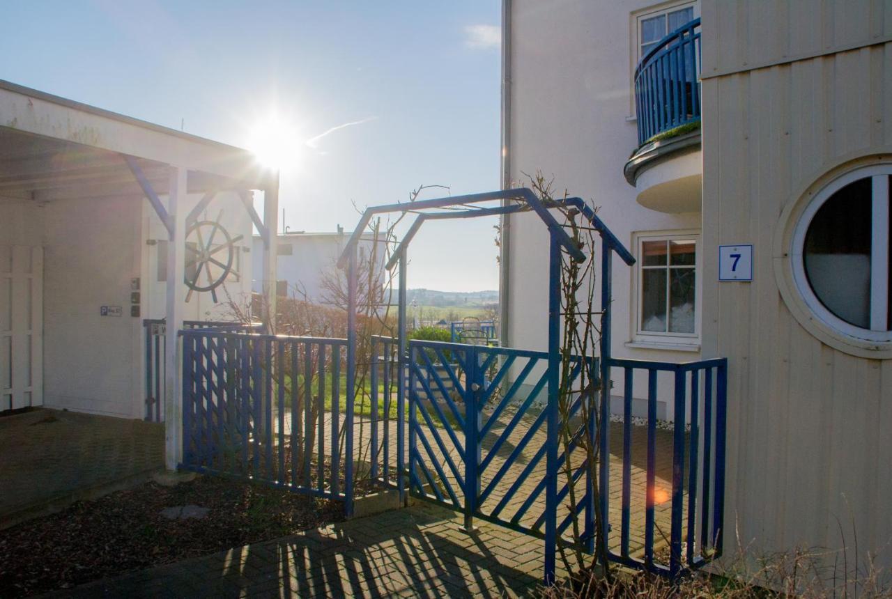 Sellin  Ferienappartement Mit Seeblick In Der Villa Columba מראה חיצוני תמונה