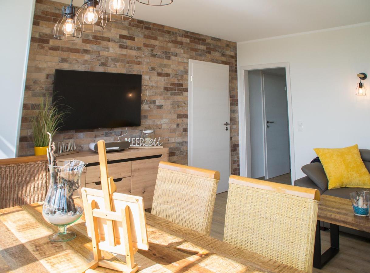 Sellin  Ferienappartement Mit Seeblick In Der Villa Columba מראה חיצוני תמונה