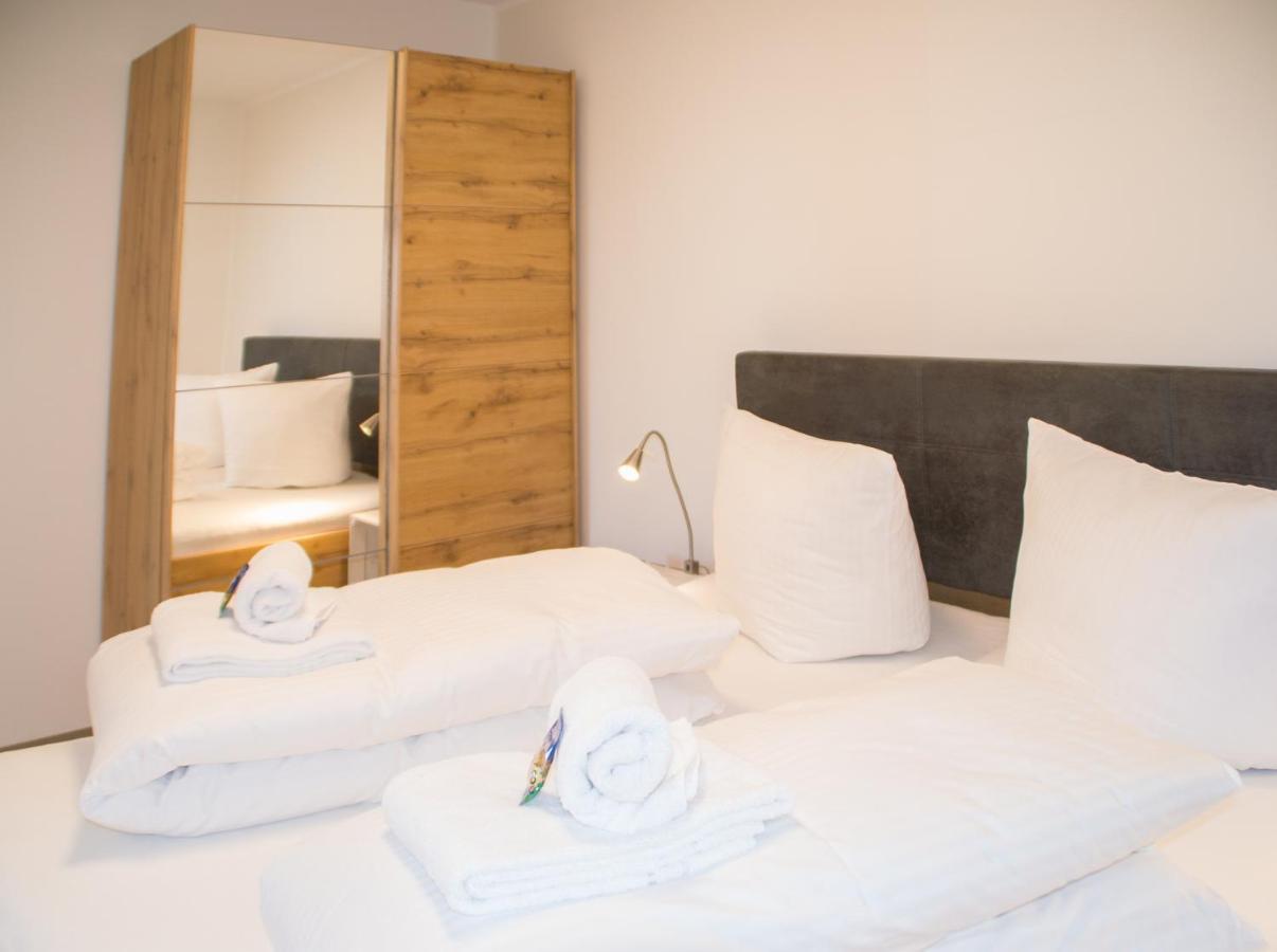 Sellin  Ferienappartement Mit Seeblick In Der Villa Columba מראה חיצוני תמונה