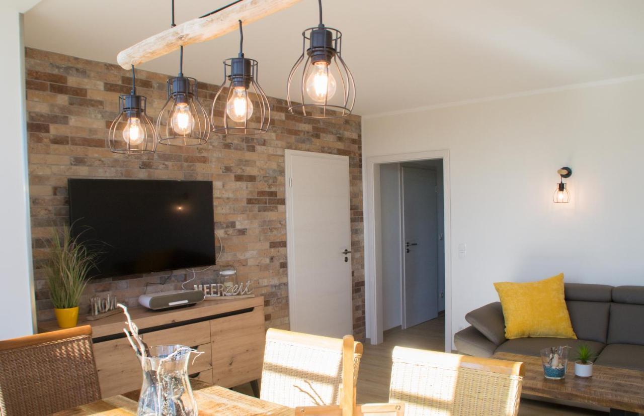 Sellin  Ferienappartement Mit Seeblick In Der Villa Columba מראה חיצוני תמונה